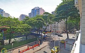 Studio reformado para 5 pessoas em Copacabana